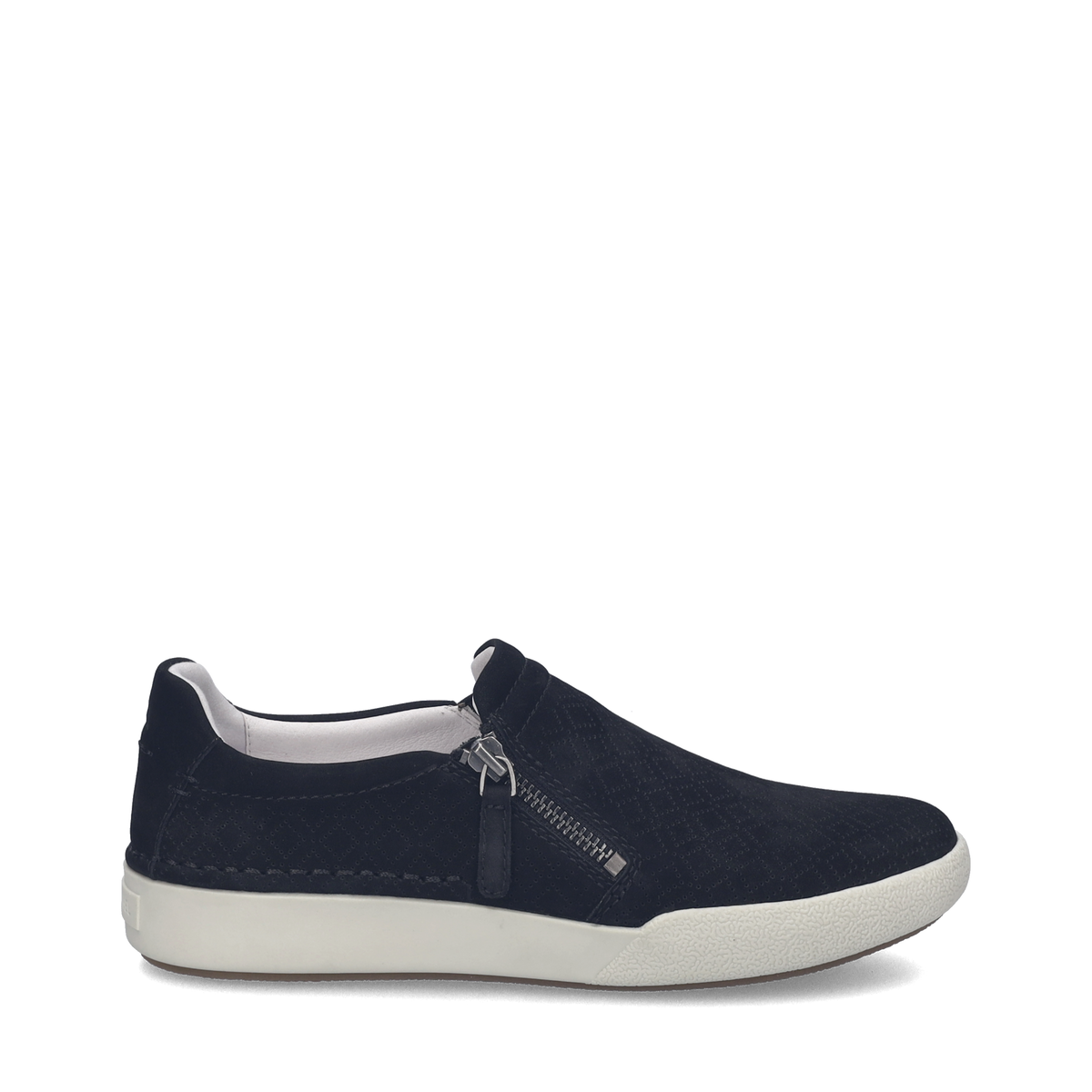 Claire 35