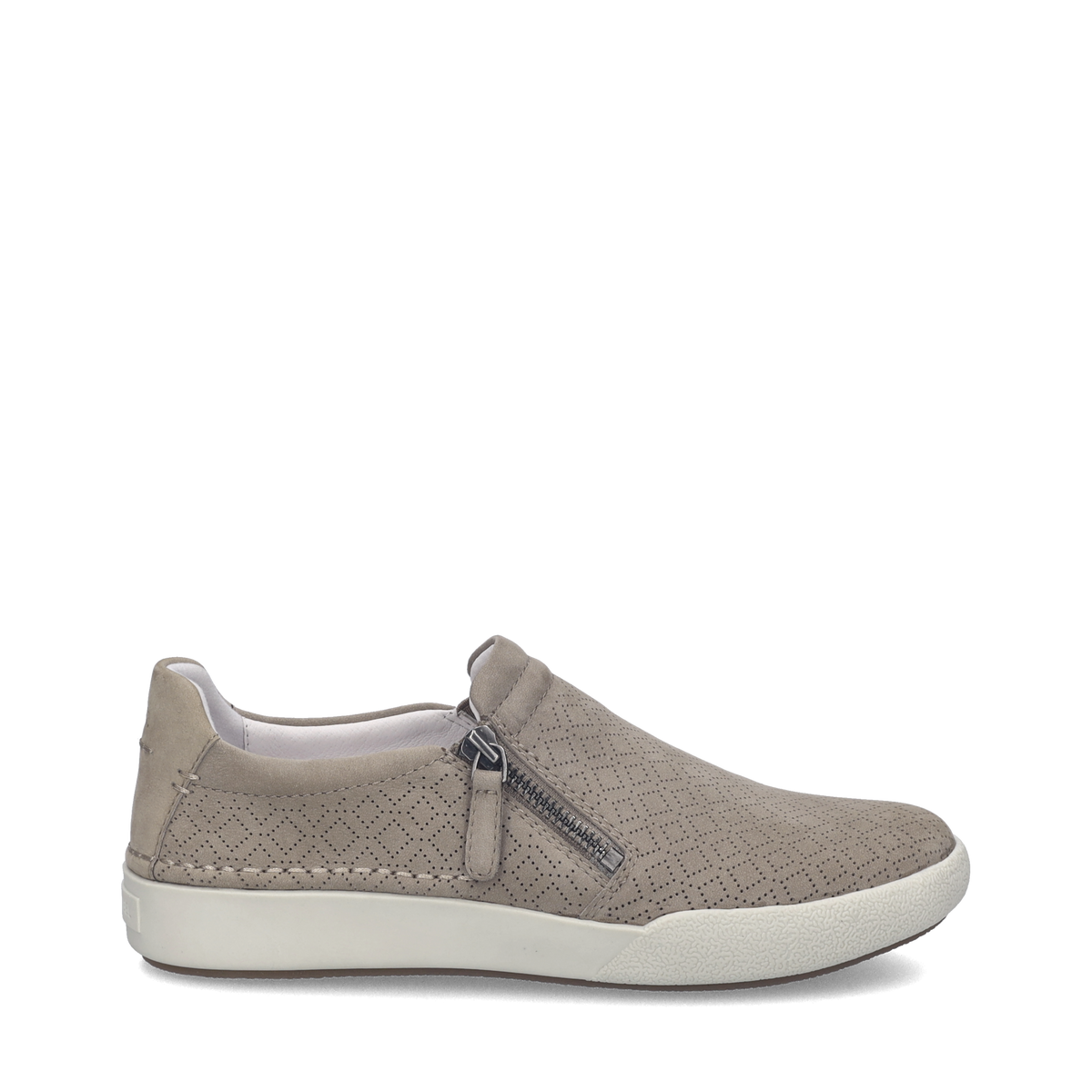 Claire 35