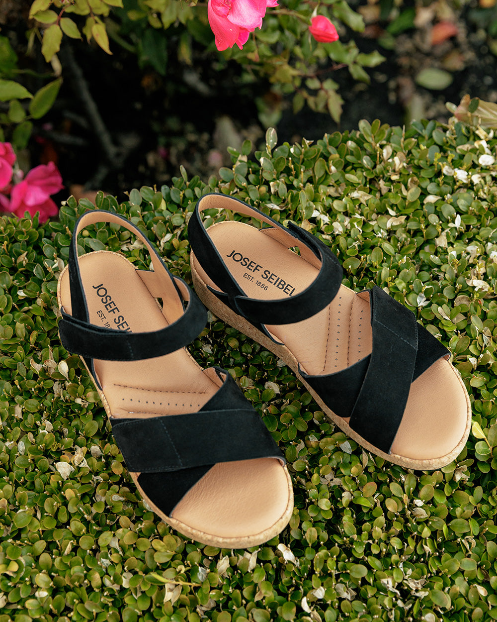 Evita 03 - Women's Platform Comfort Sandal | JOSEF SEIBEL USA