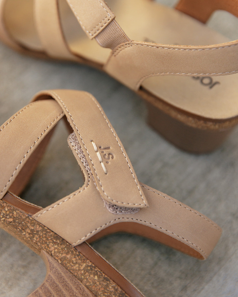 セレスティアルベール Grace 07 | Women's Adjustable Leather Dress Sandal | JOSEF SEIBEL