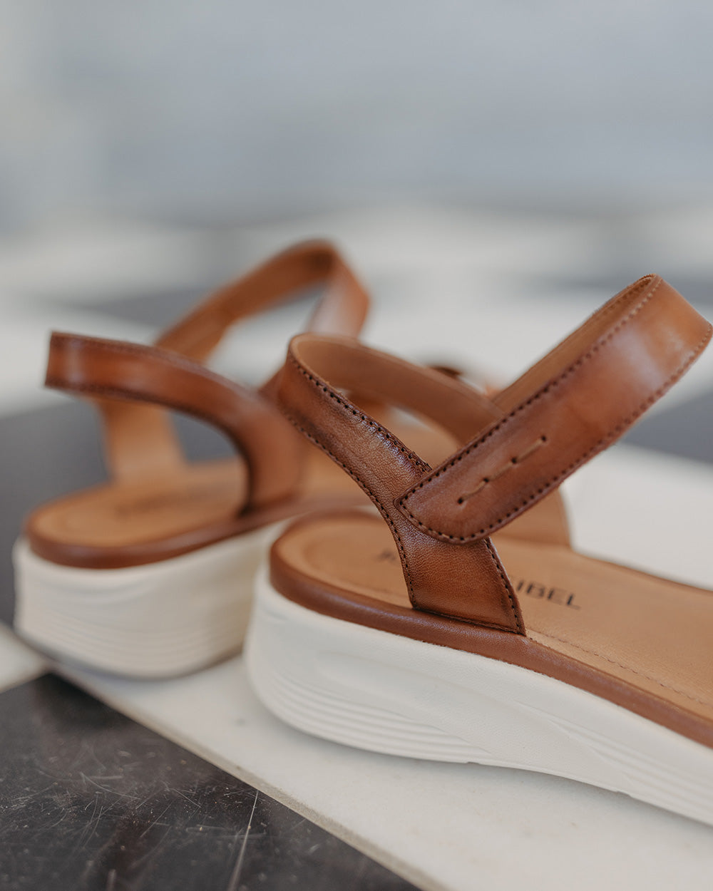 Sevran 01 | Women's Adjustable Leather Comfort Sandal | JOSEF SEIBEL
