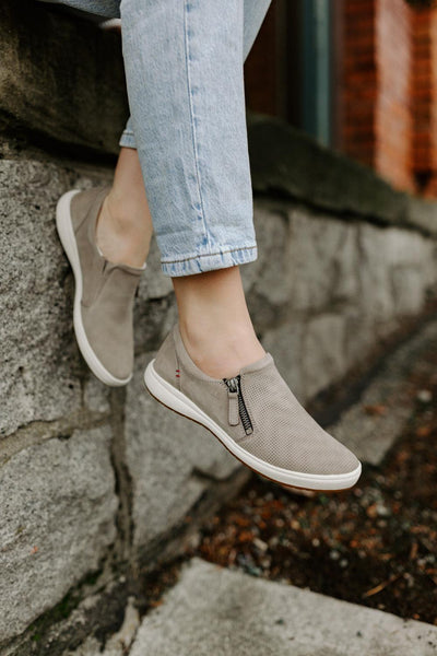 Caren 22 - Women's Sneaker | Josef Seibel USA